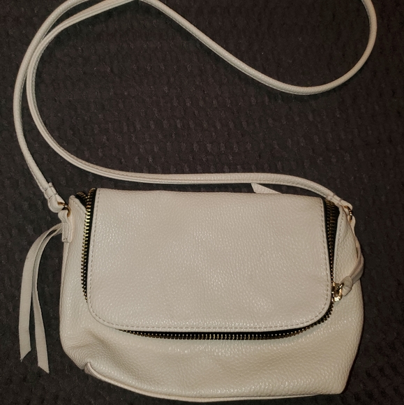 Purse - Picture 2 of 3